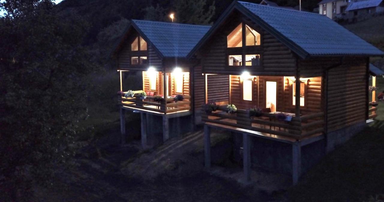 Holiday House By The Lake プラヴ エクステリア 写真
